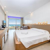 Day&night Connected Tasia Maris Seasons
