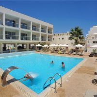 nelia gardens