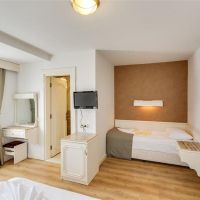 sherwood prize hotel