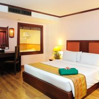 baumanburi hotel
