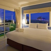 wiz hotel