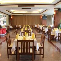 baumanburi hotel