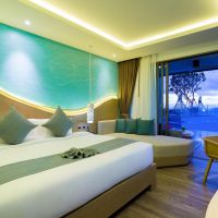 crest resort & pool villas