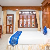 tony resort