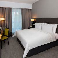 flora creek aparthotel