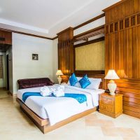 tony resort