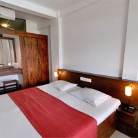 diana hotel hikkaduwa