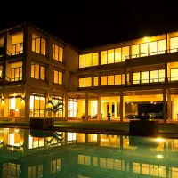 wave and deep beach resort