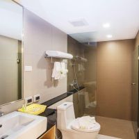 araya patong beach hotel