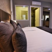rise hotel