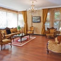 triana hotel 3 *