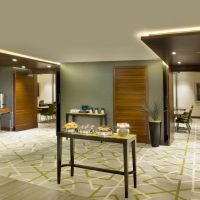 hilton garden inn dubai al muraqabat