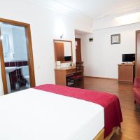 triana hotel 3 *