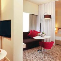 novotel suite dubai mall of the emirates