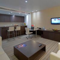 crowne plaza abu dhabi yas island 4 *