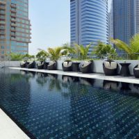 movenpick hotel jumeirah lakes towers