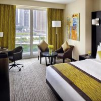 movenpick hotel jumeirah lakes towers