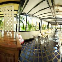 in on the beach hotel 3 *