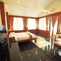 in on the beach hotel 3 *