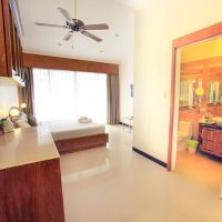 in on the beach hotel 3 *