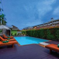 simply resort by metadee 3 *