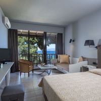 aeolos beach hotel