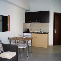alexanika apartments