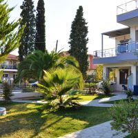 alexanika apartments