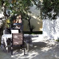 alexanika apartments