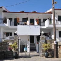 alexandros apartments