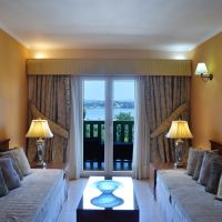 ariti grand hotel