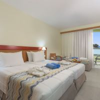 avra beach resort