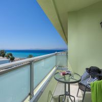 avra beach resort