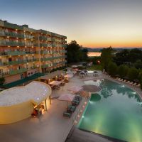 ariti grand hotel