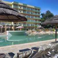 ariti grand hotel