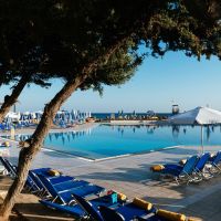 arina beach hotel & bungalows