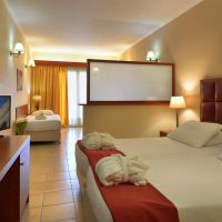 ariti grand hotel