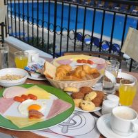 cnic hellinis hotel