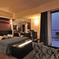 club hotel loutraki