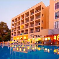 cnic hellinis hotel