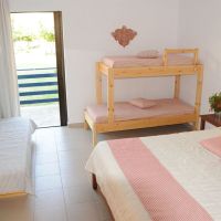 grand blue hotel eretria