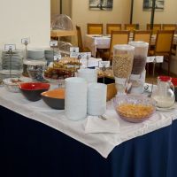 four seasons hotel glyfada
