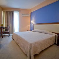 four seasons hotel glyfada