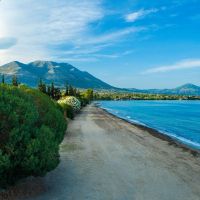 grand blue hotel eretria
