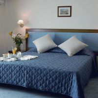 four seasons hotel glyfada