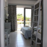 happy days hotel