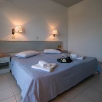 happy days hotel