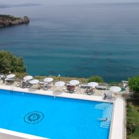 istron bay hotel