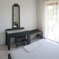 ioli apartments fourka beach