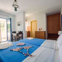 iliana apartments & hotel